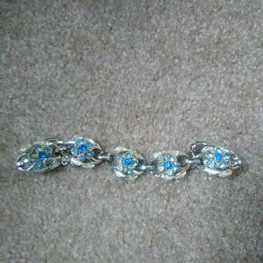 Blue Flower Bracelet